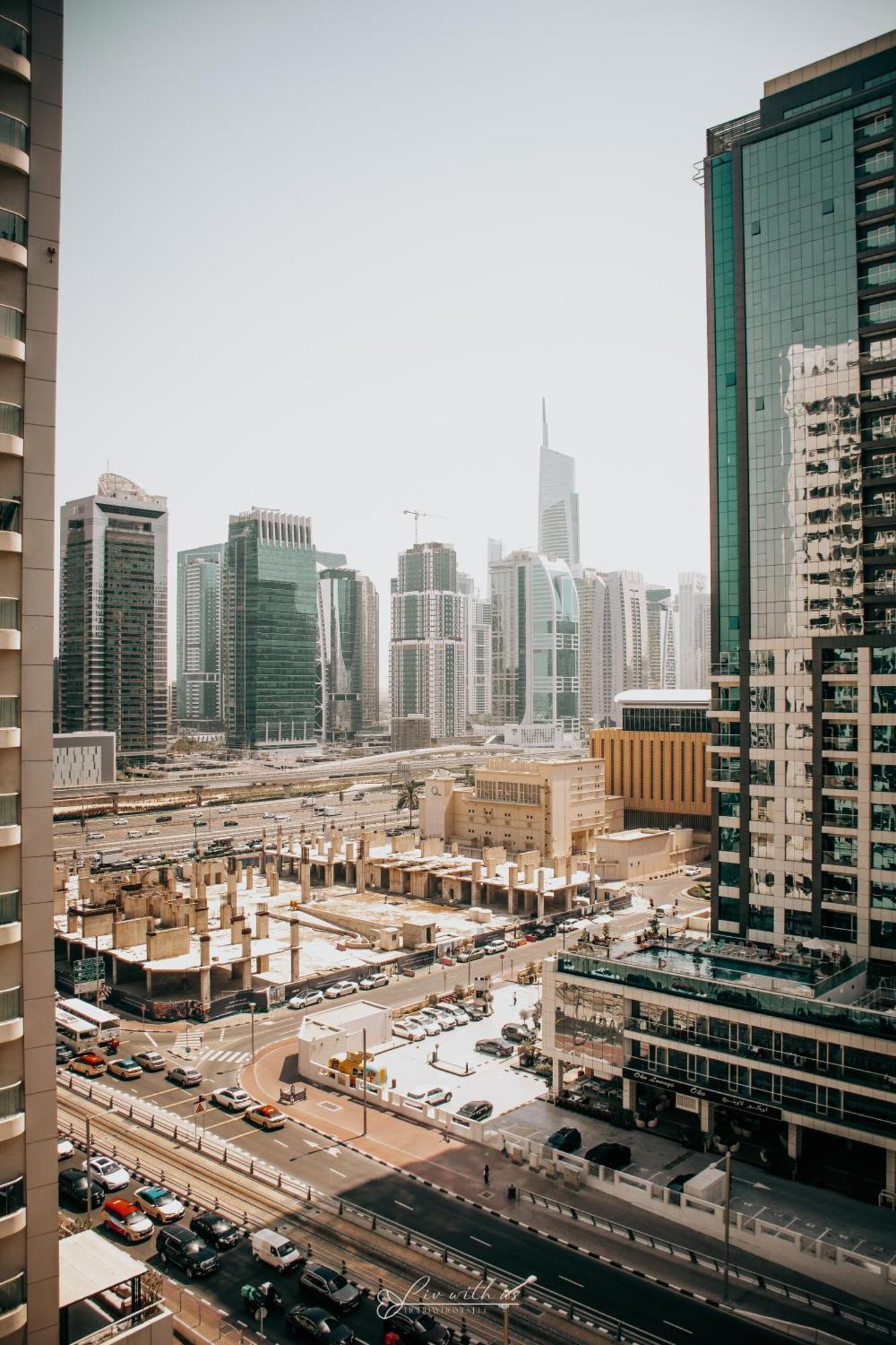 Livwithus - 2 Bedroom In Marina View Tower B अपार्टमेंट Dubai
