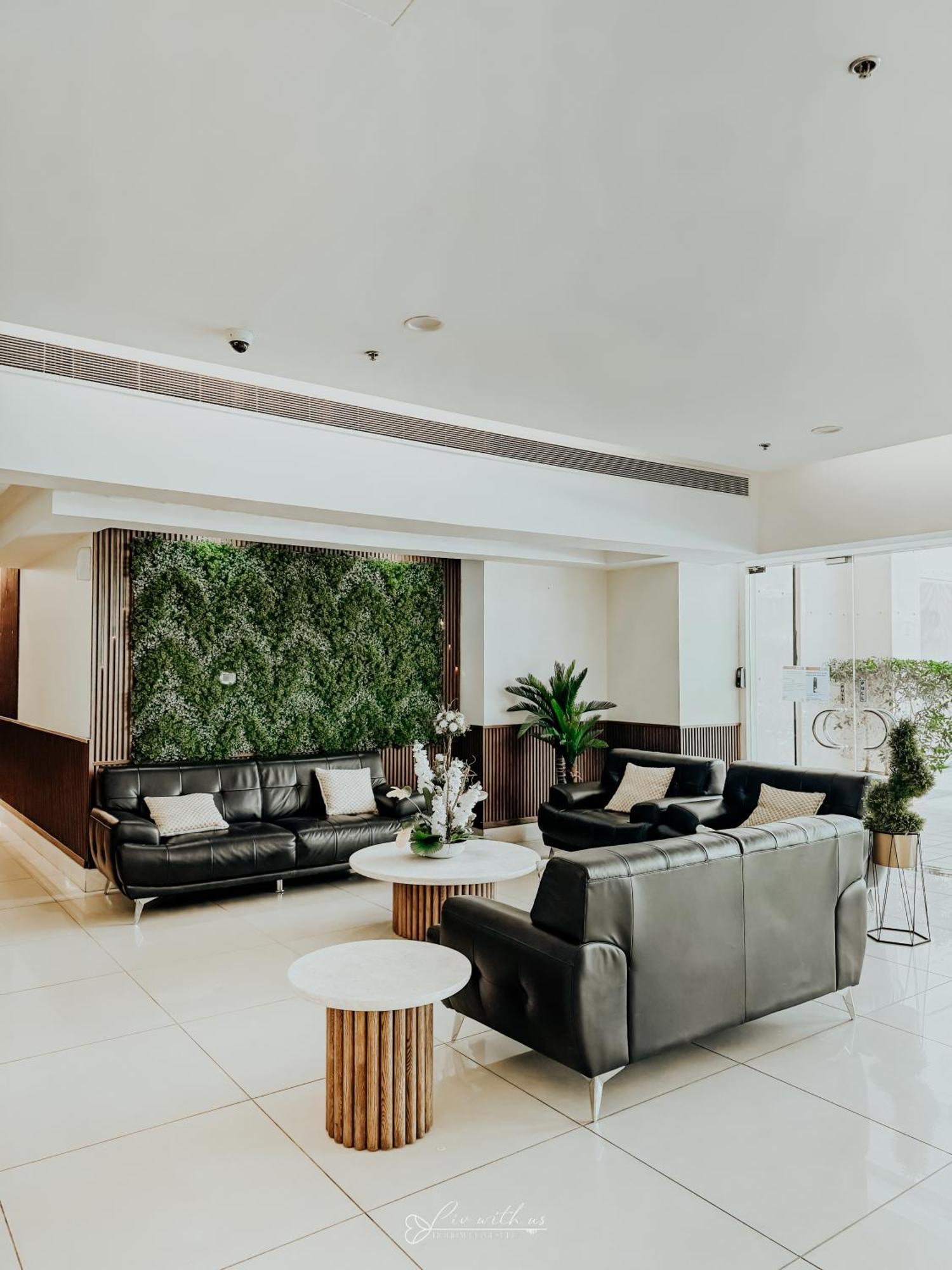 Livwithus - 2 Bedroom In Marina View Tower B अपार्टमेंट