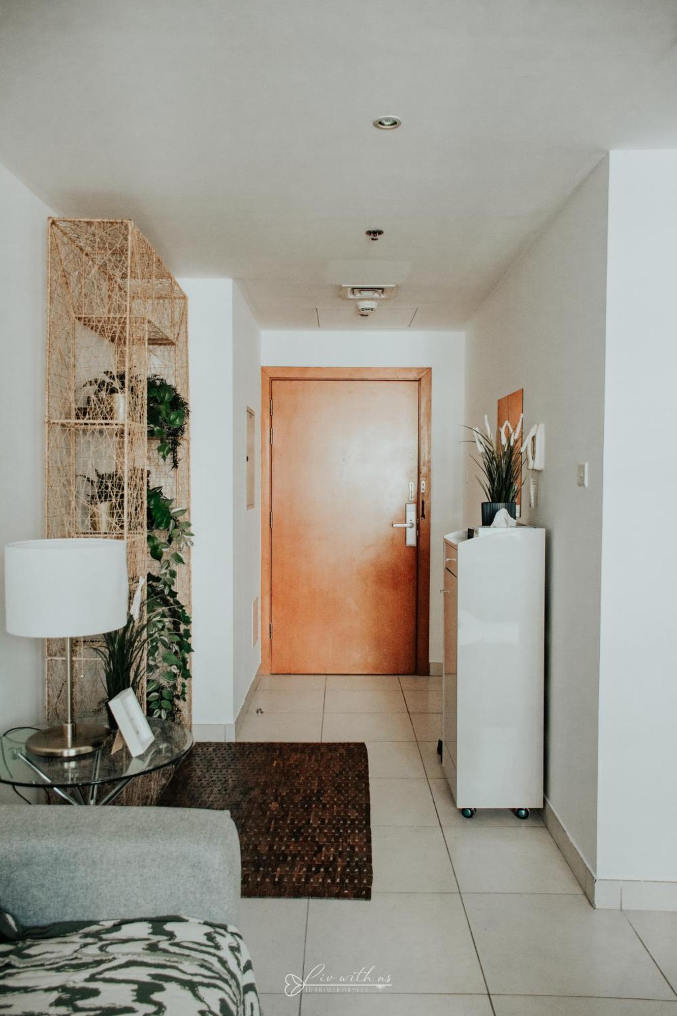 Livwithus - 2 Bedroom In Marina View Tower B अपार्टमेंट Dubai